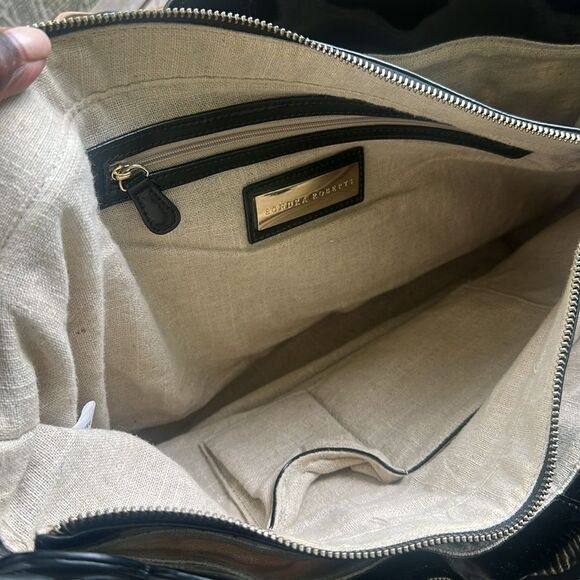 Sondra Roberts Patent Leather Tote Bag - Picture 5 of 7